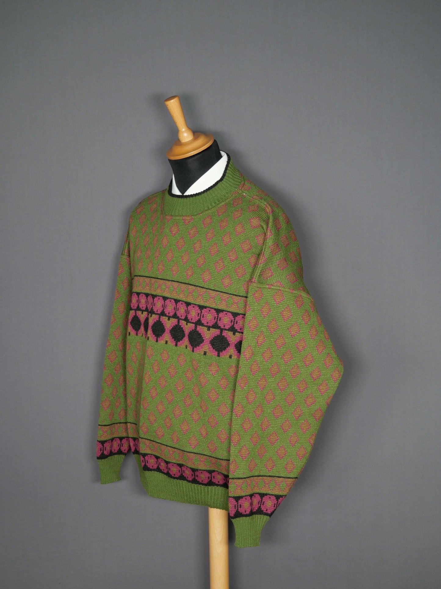 Vintage Pullover grün Muster - XL
