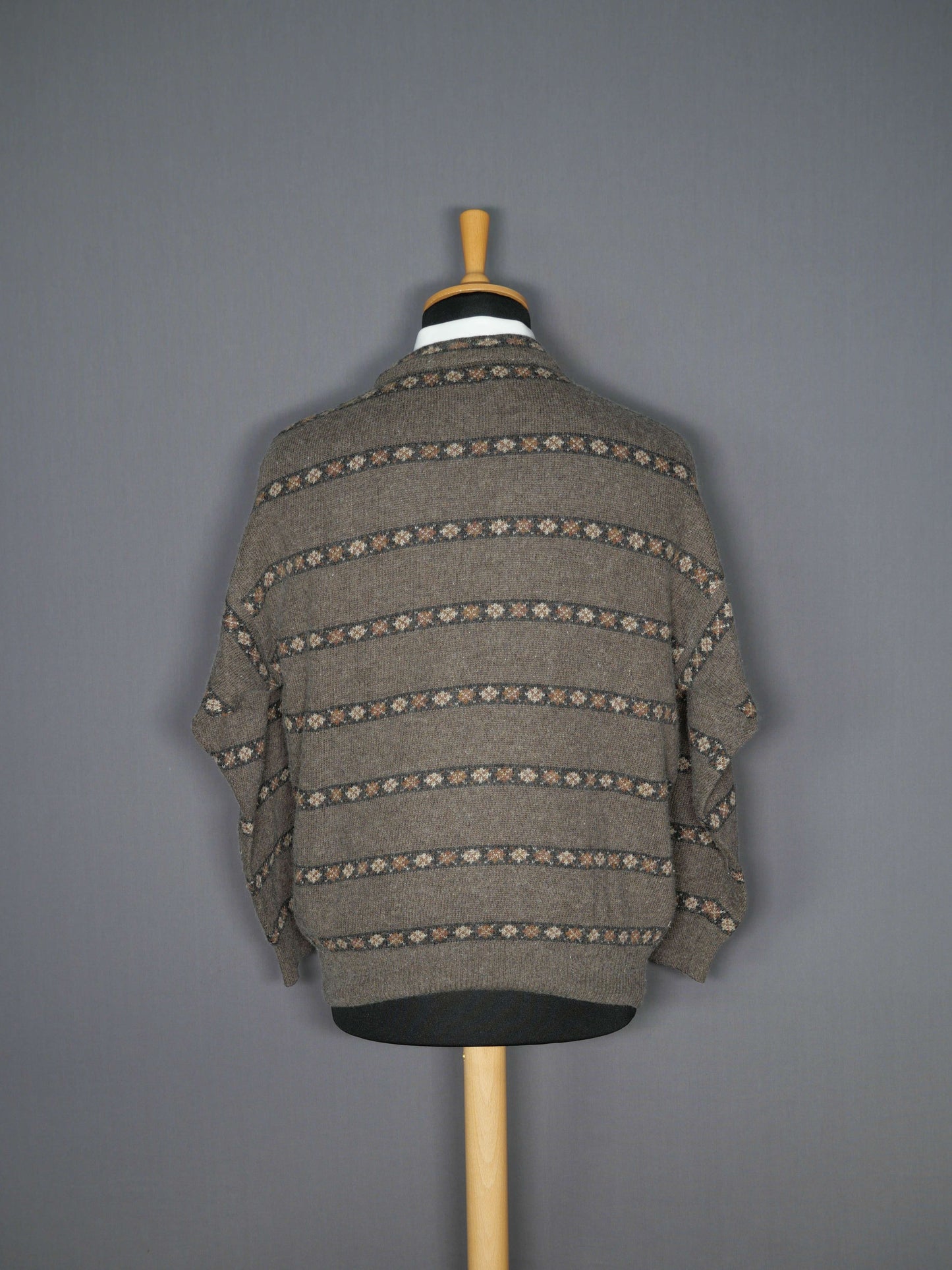 Vintage Pullover braun Muster - M