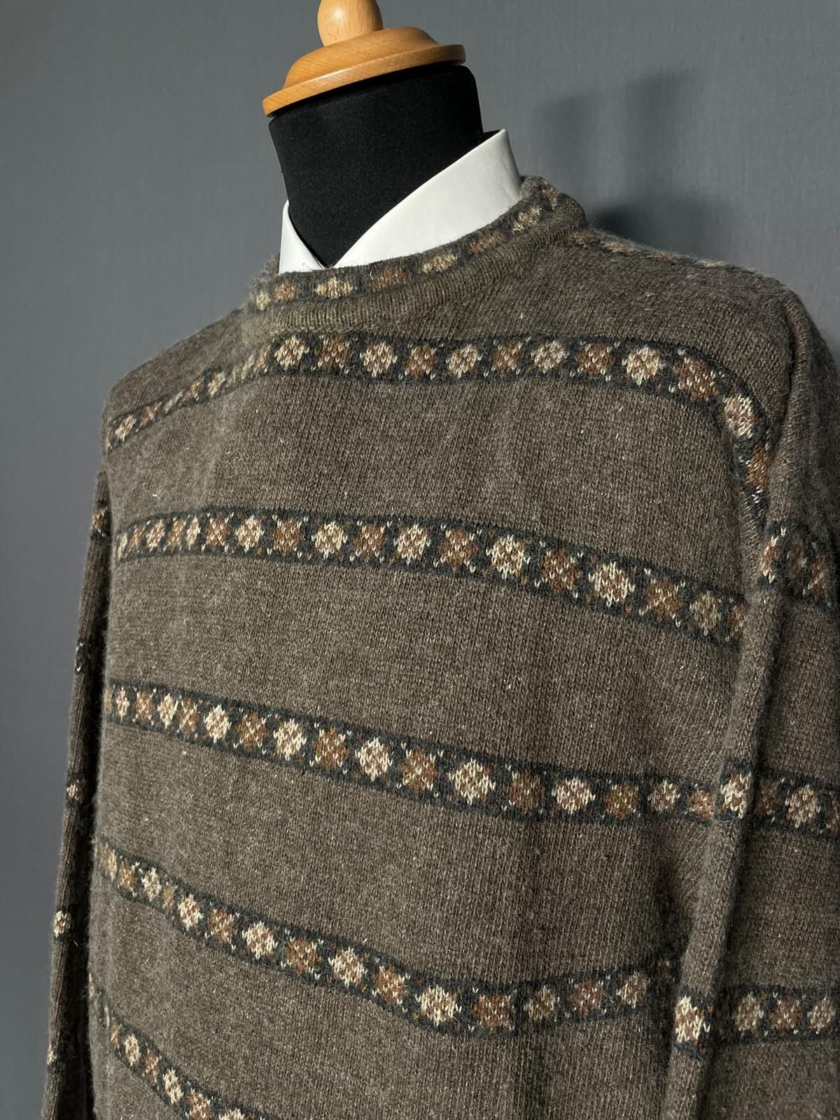 Vintage Pullover braun Muster - M