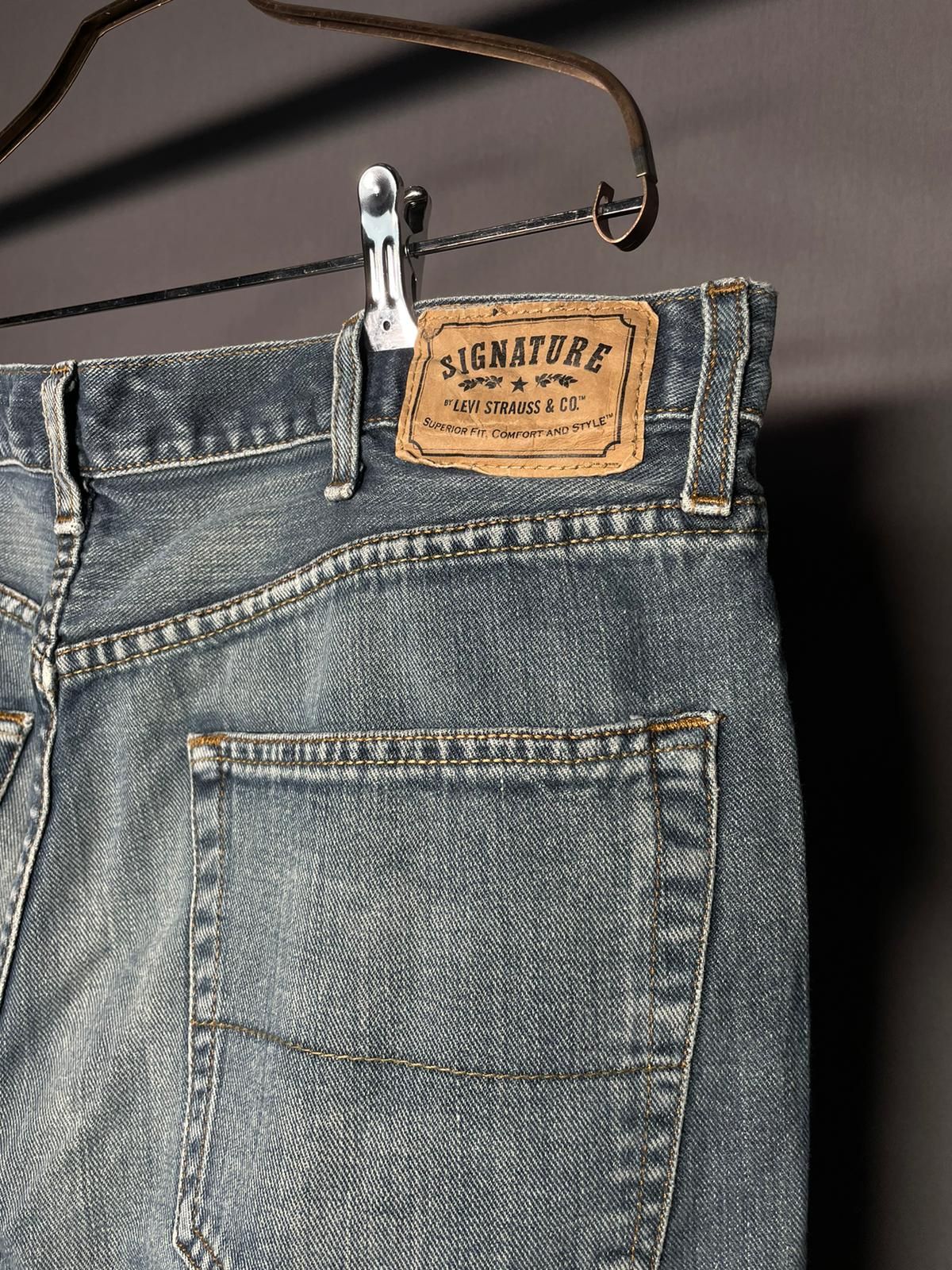 Levis Signature Jeans 38X32